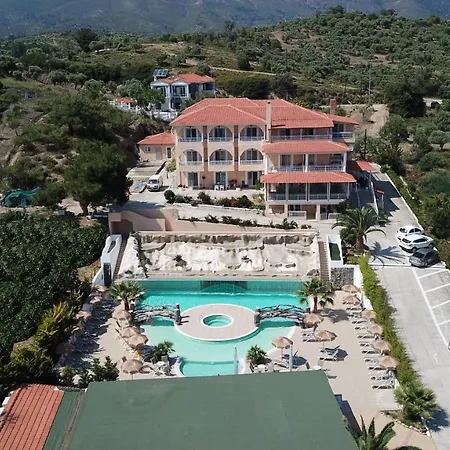 Thassos Grand يميناريا