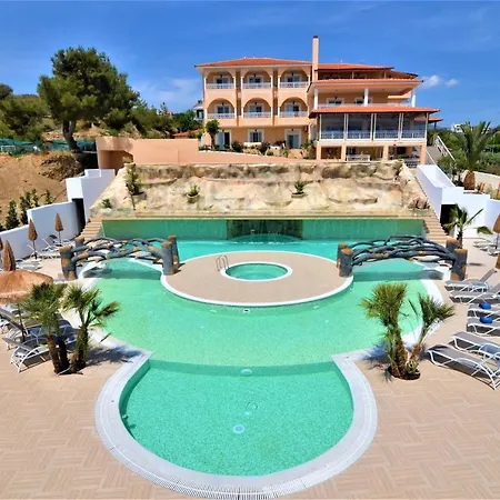 Thassos Grand فندق يميناريا