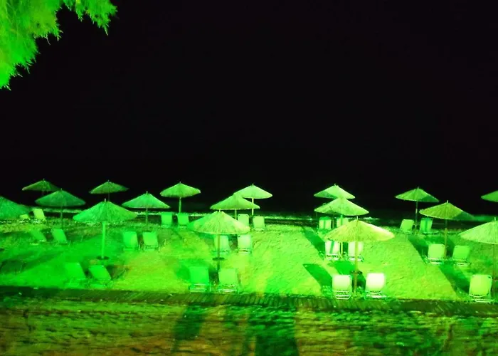 Thassos Grand يميناريا